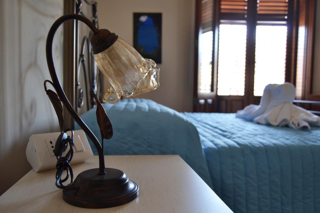 Palazzo Graziano Hotel Terrasini Ngoại thất bức ảnh