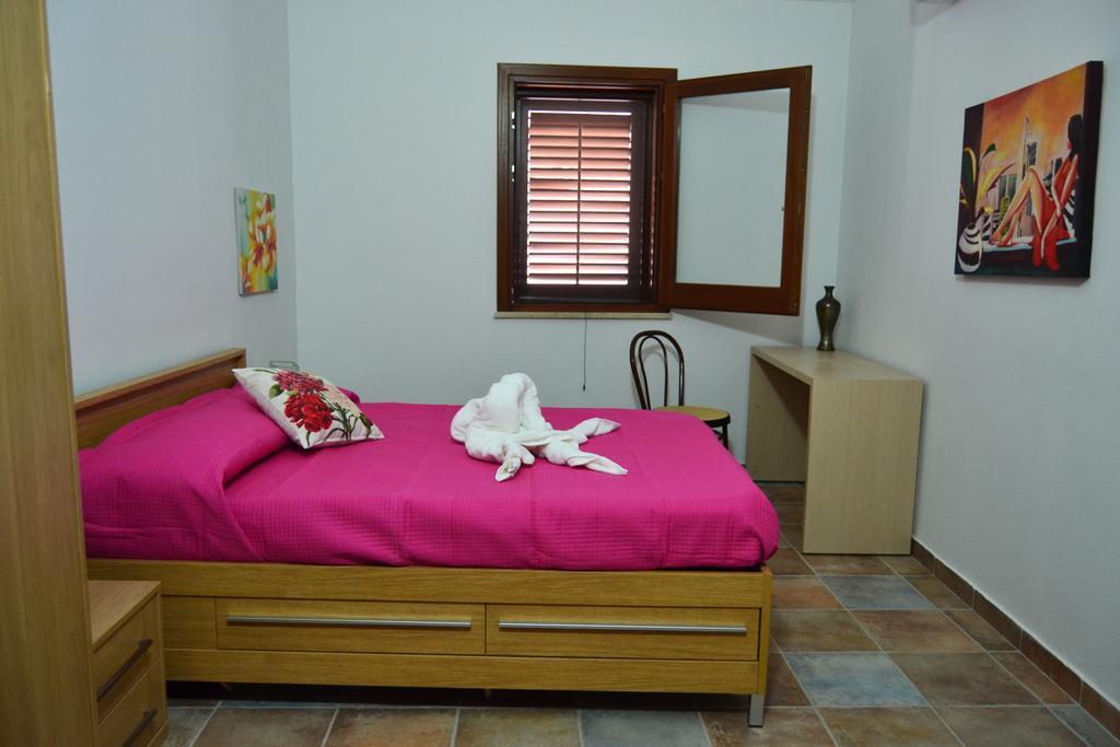 Palazzo Graziano Hotel Terrasini Ngoại thất bức ảnh